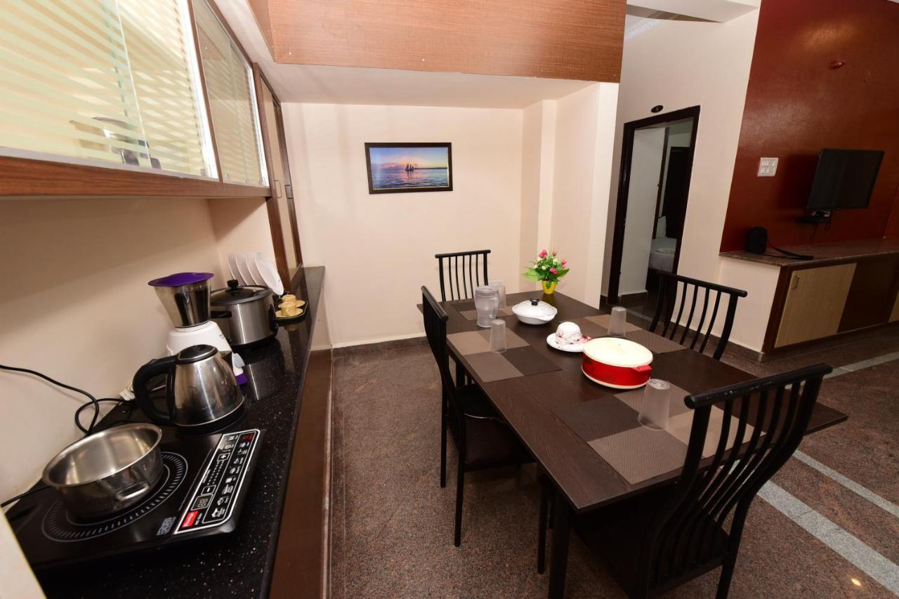 Sree Service Apartments Tirupati Bagian luar foto
