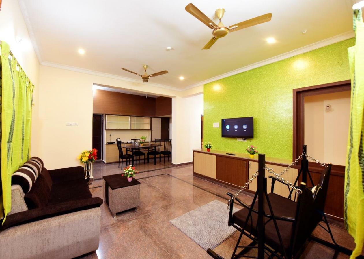 Sree Service Apartments Tirupati Bagian luar foto